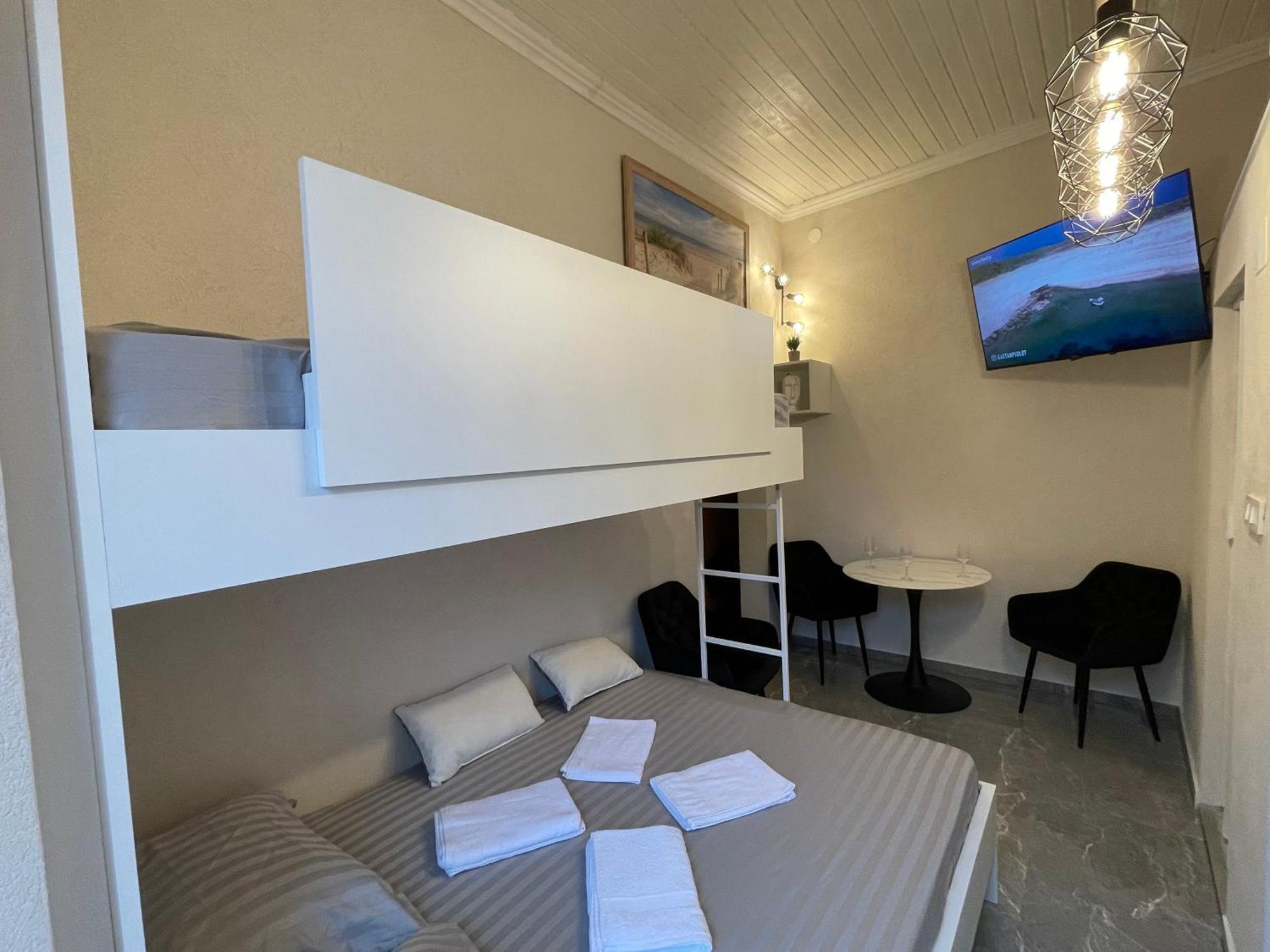 Sunset Residence Koper & Free Parking Garage Extérieur photo
